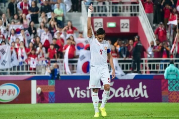 Bintang-bintang Timnas Indonesia Puji Gol ‘Gila’ Rizky Ridho Timnas Indonesia